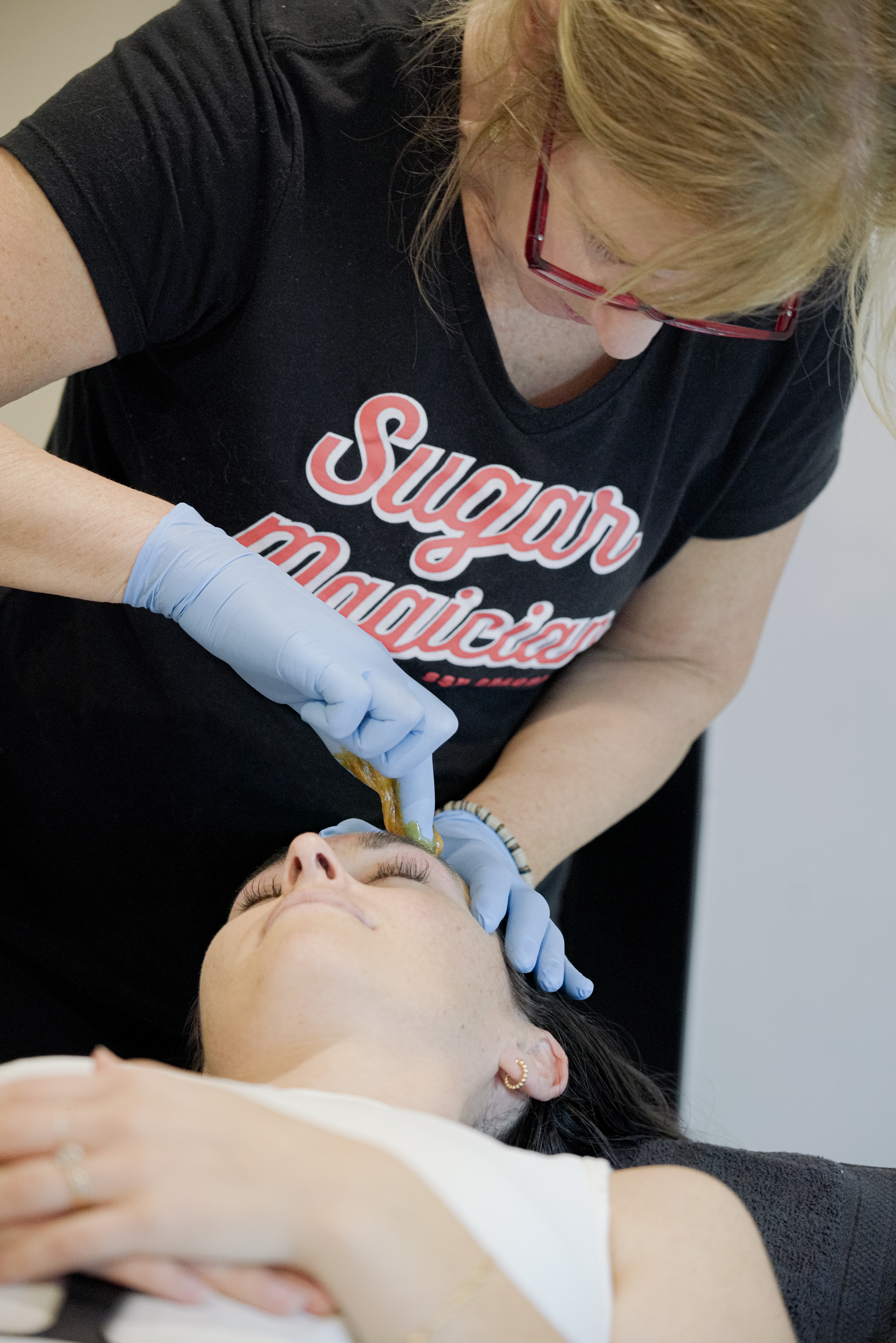 Hair removal with Comfort Sugaring